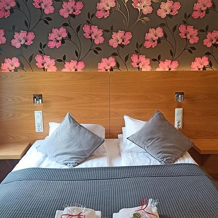 Joensuun Tilan Paeaerakennus Bed & Breakfast Soderkulla  ภายนอก รูปภาพ